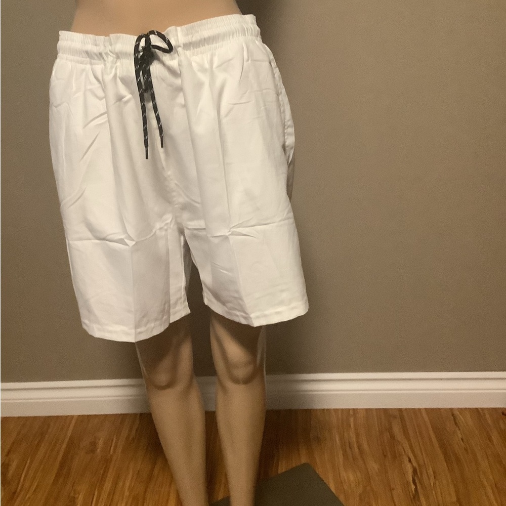 NWT ladies white shorts large drawstring waist